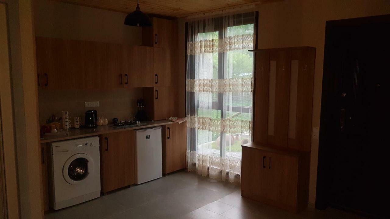 Levani'S Cottage بورجومي المظهر الخارجي الصورة